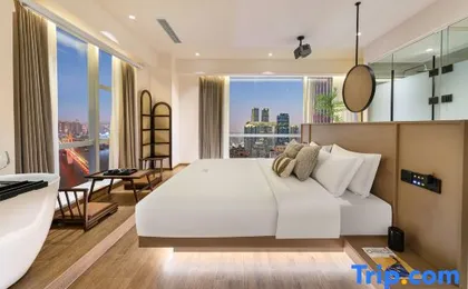 Mixiyue Scenic Hotel (Jiefangbei Area)