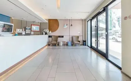 Home Inn Shenzhen Caopu Metro Station