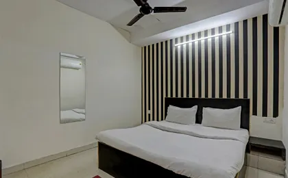 Hotel O Kanak palace