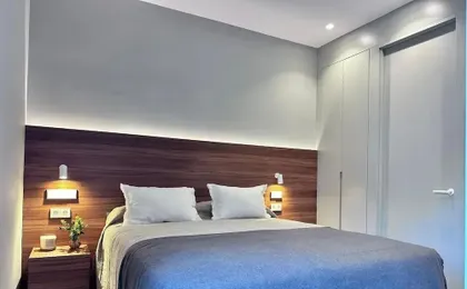 Edmond Vibes Almagro Suites