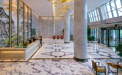 Vienna International Hotel Wuhan Wuchang Riverside Jiyuqiao Metro Station