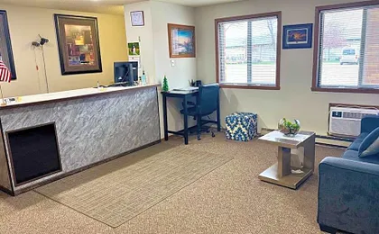 Travel Inn Watertown