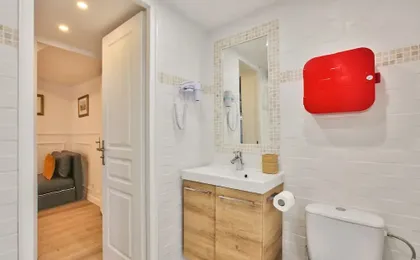 42 - Luxury Flat