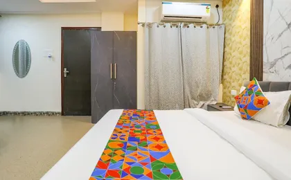 Fabhotel Namaste Kashi