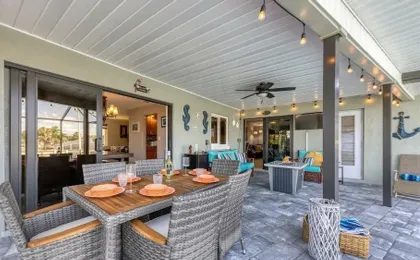 The Canal House Of Punta Gorda Isles, Pool, Pet Friendly, Kayaks, Bikes 3 Bedroom Home