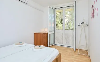 Apartment Mins