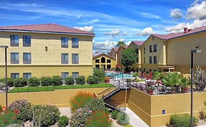 Hampton Inn & Suites Tucson-Mall