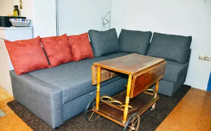 Mia's Cozy Flat in Ermou, 3 Min From "Monastiraki"