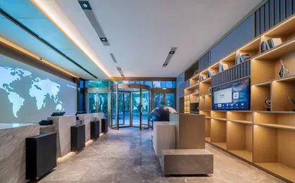 Kyriad Hotel (Chongqing Dadukou Pedestrian Street Xinshancun Light Rail Station)