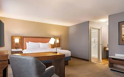 Hampton Inn & Suites Valparaiso