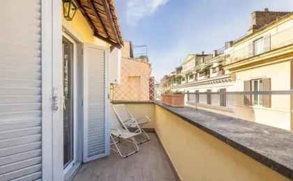 The Right Place 4u Mario de Fiori Apartment