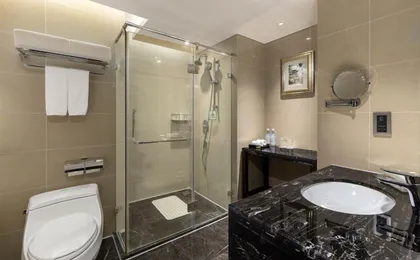 Holiday Inn Chengdu Century City West Tower