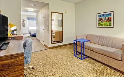 Hampton Inn Van Buren