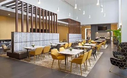 Hampton Inn & Suites by Hilton Rochester Downtown