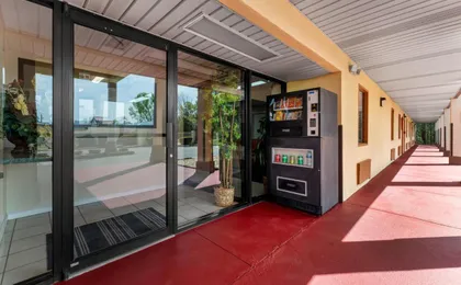 Americas Best Value Inn Montezuma