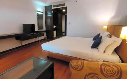 Centaur Hotel