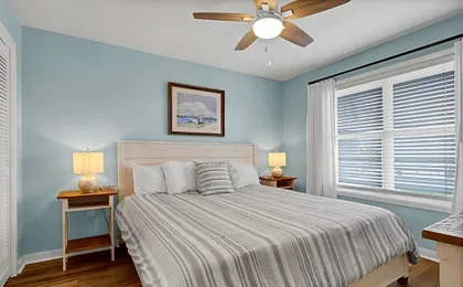 Sandpeddler Inn and Suites