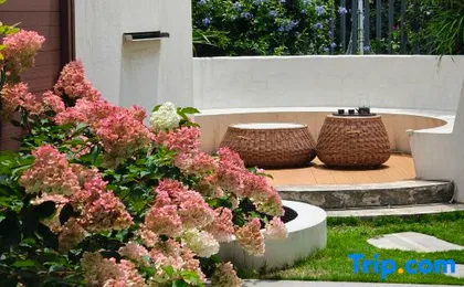 Ann's Garden Villa
