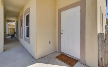 South Padre Island Condo w/ Shared Outdoor Pool!