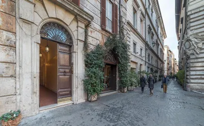 Piazza Navona Panoramic Penthouse