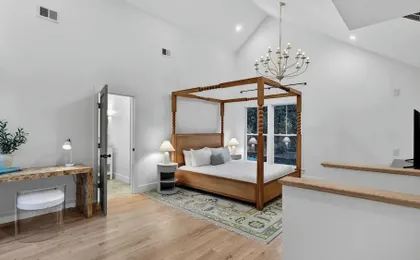 Sparrow Haus by Avantstay Luxe Isle of Palms Retreat Pool + Firepit + Outdoor Lounge