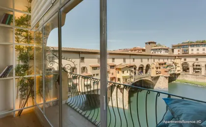 Ponte Vecchio Balcony