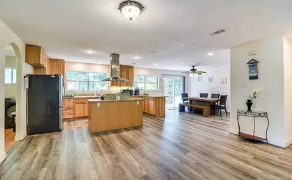 Walk to Beach: Galveston Getaway w/ Deck!