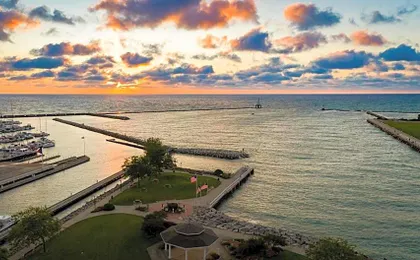 The Harborview on Lake Michigan, an Ascend Collection Hotel