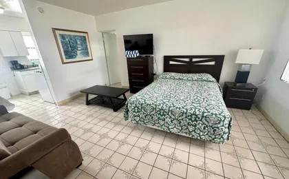 Napoli Belmar Resort