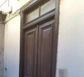 Casa Madere- Idéal Couples - Central & cosy -Train station - Tram & Supermarkets-Balcony- Washing-machine-AC