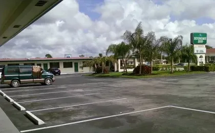 Economy Inn