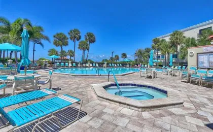 Lands End 1-402 Bay Front - Premier