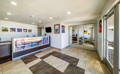 Motel 6-Dallas, TX - Farmers Branch