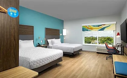 Tru by Hilton Miami West Brickell