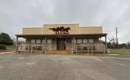 Flying L Hill Country Resort