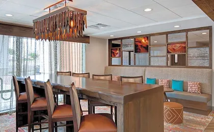 Hampton Inn Santa Fe South