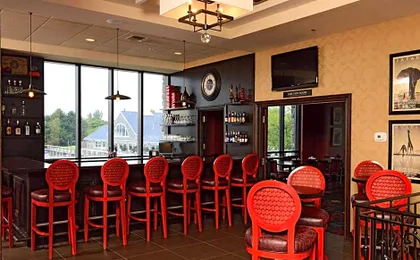 Shoreline Inn & Conference Center, an Ascend Collection Hotel