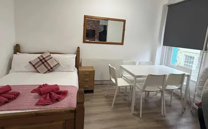 Blackpool - Apartment - Sleeps 6- Coastal Stay