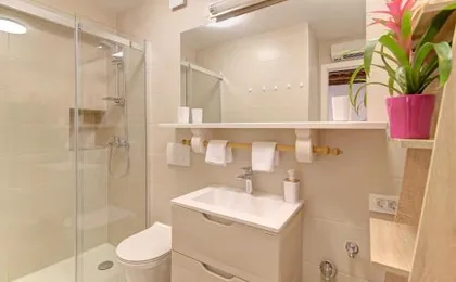 Apartment City Gem