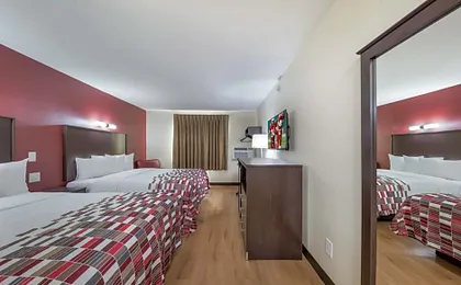 Red Roof Inn & Suites Denton