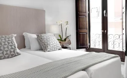 Suites Campo Del Principe