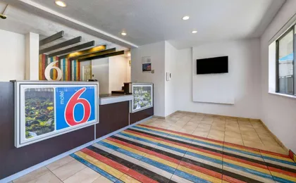 Motel 6 Seattle North Kirkland