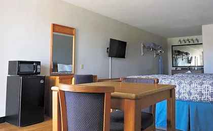 Riata Inn - Marfa