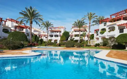 4 Bedroom Apartment in Noray, San Pedro Beach