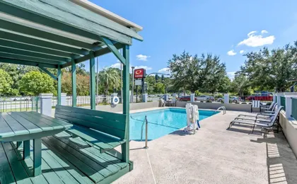 Econo Lodge Goose Creek