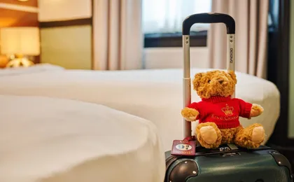 Oyo Huttons Hotel