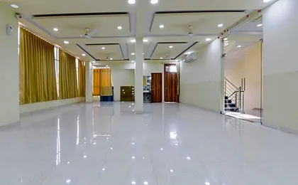 HOMEWOOD SUITES