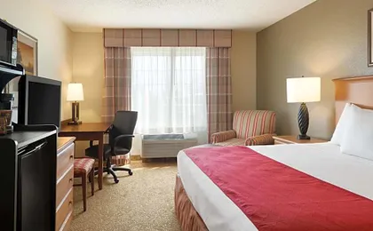 Country Inn & Suites by Radisson Davenport - Quad Cities