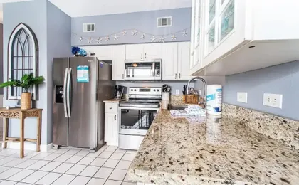 Gulf Place Cabanas 203