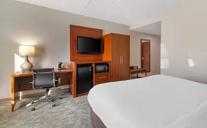 Comfort Inn Manchester Airport